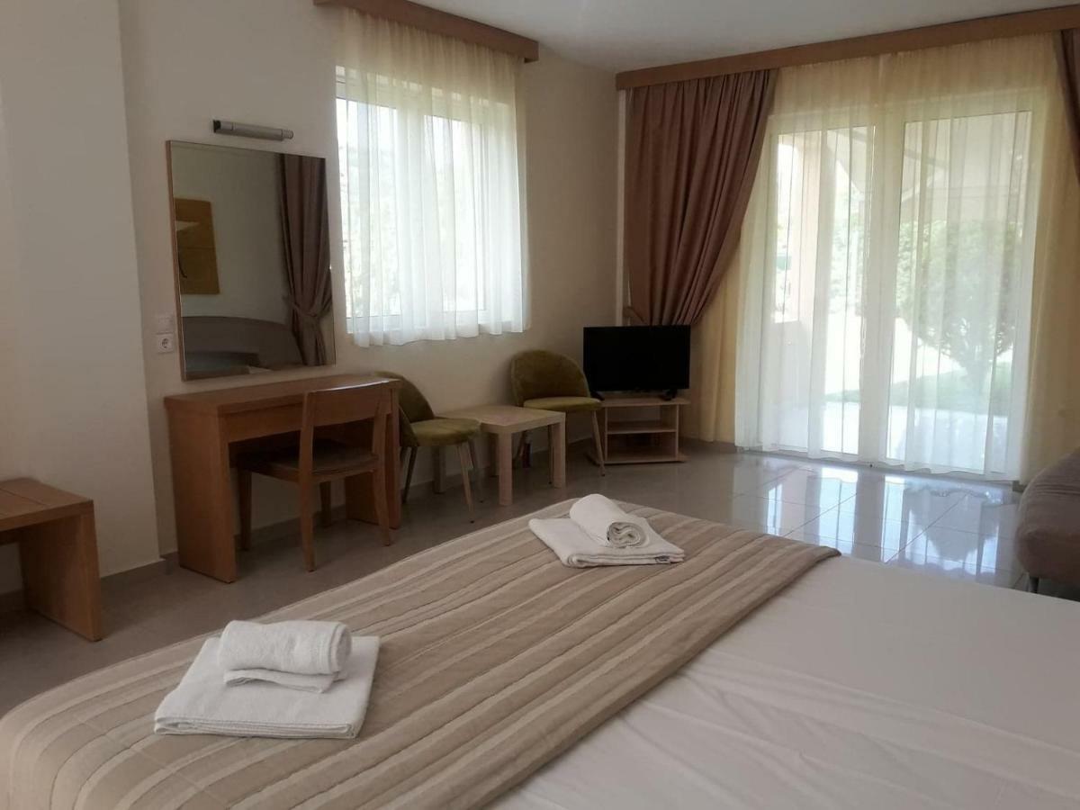 Alex House Aparthotel ซาคาโร ภายนอก รูปภาพ